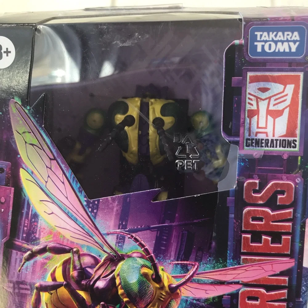 Transformers Nightprowler & Buzzsaw Legacy Autobot Deluxe Class Lot of 2